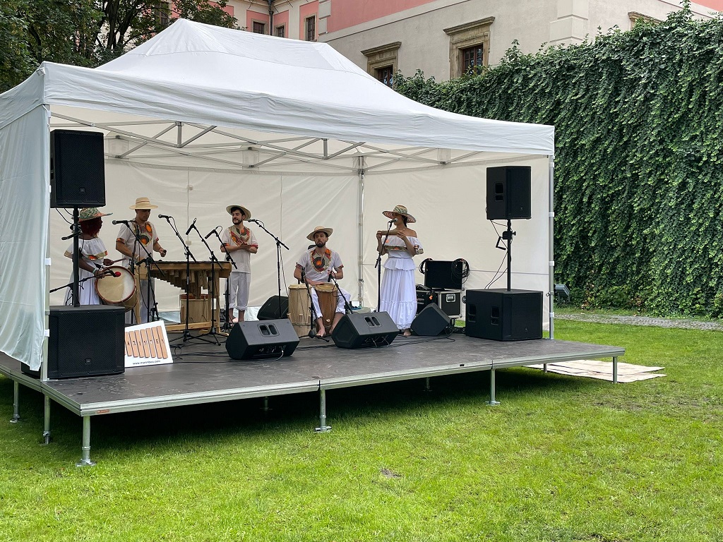 La marimba de chonta, Patrimonio Inmaterial de la Humanidad, de gira en Austria, República Checa y Suiza