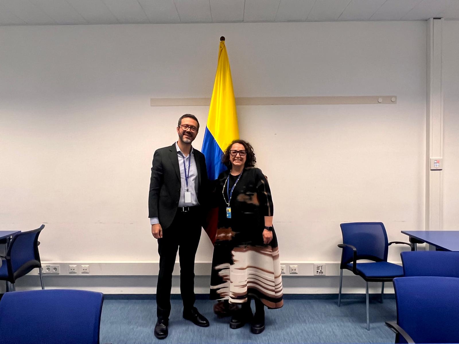 Embajadora Marcela Tovar Thomas y Candidato Camilo Umaña