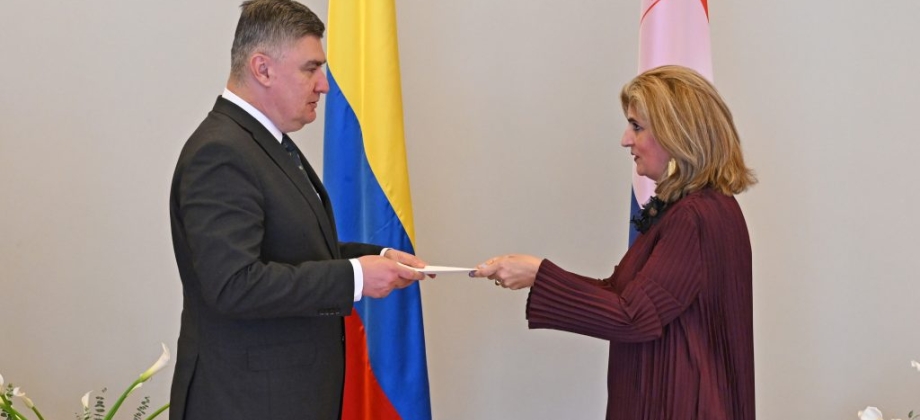 Embajadora Laura Gil presentó sus Cartas Credenciales ante el Presidente de la República de Croacia