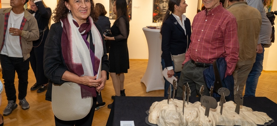 Obra colombiana “Bosque de Niebla” presente en la exhibición Diversidad Cultural e Inclusión en Viena