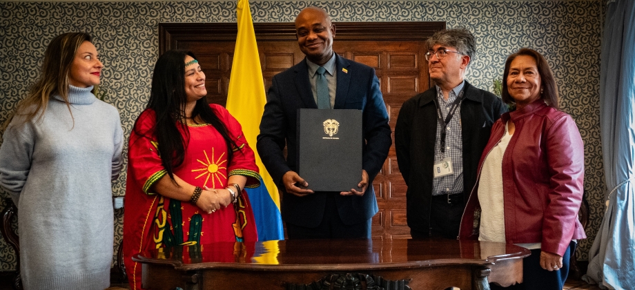 Inicia la participación ciudadana para que los colombianos residentes en el exterior, retornados y migrantes regulares diligencien el formulario de inscripción a la Mesa Nacional de la Sociedad Civil para las Migraciones